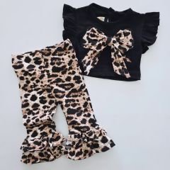 Deco baby leoparlı ispanyol paçalı fırfırlı takım