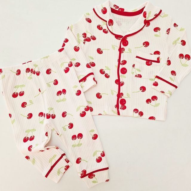 Dolaş baby kirazlı fitilli pijama takım