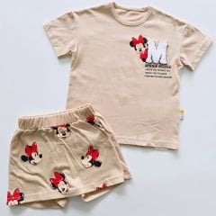 Betüş kids süzeneli şort etekli takım