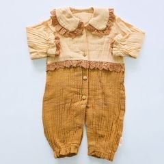 Necix's baby dantelli fırfırlı müslin tulum