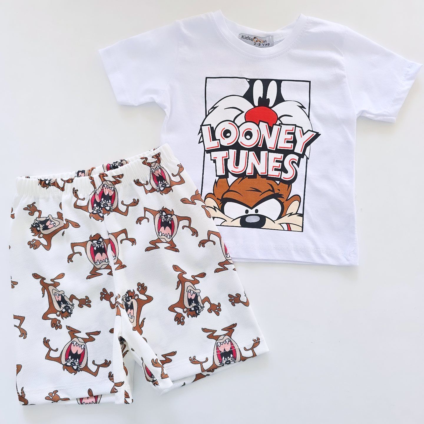 Kidsroom baskılı takım