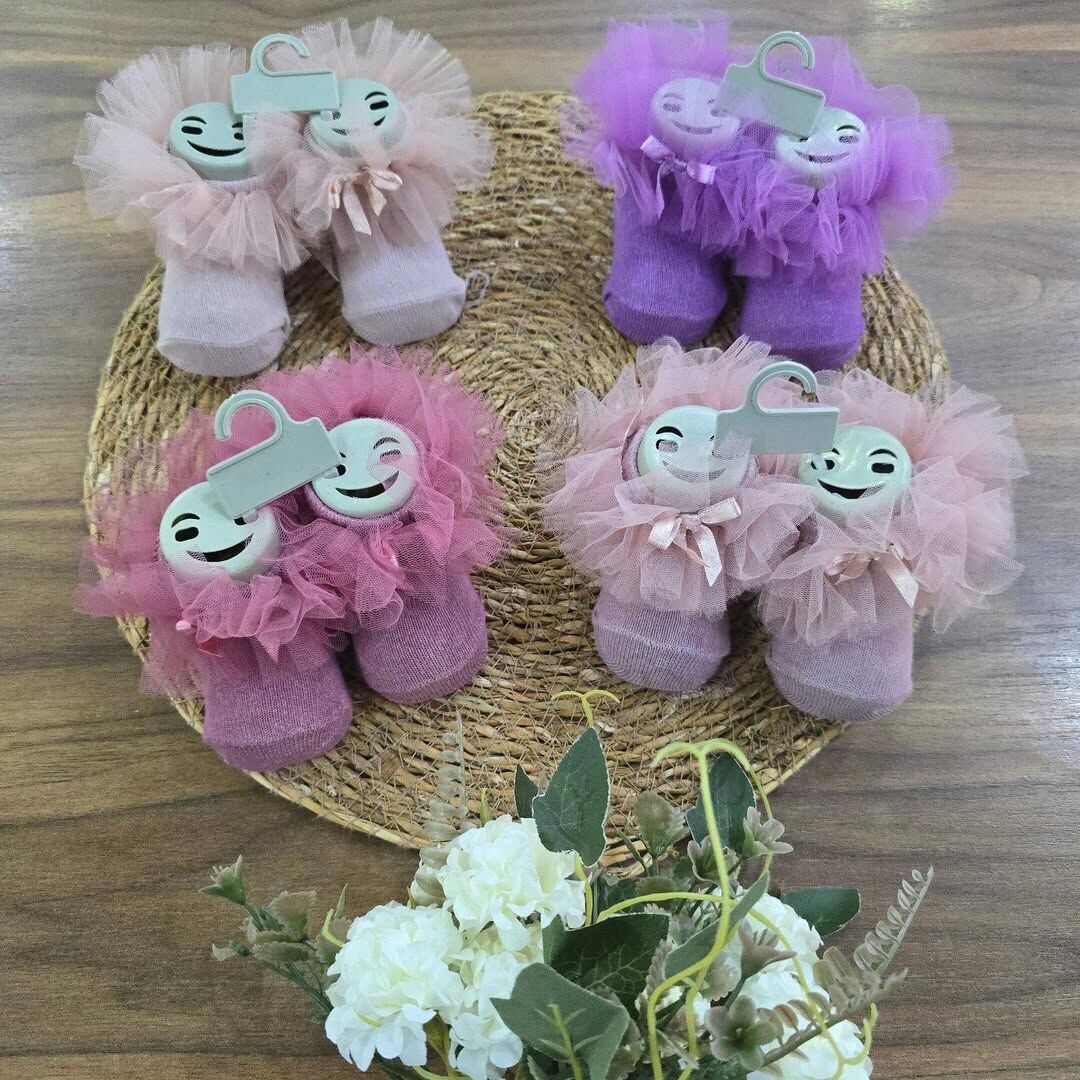 Tüllü fiyonklu çorap 0-1 yaş