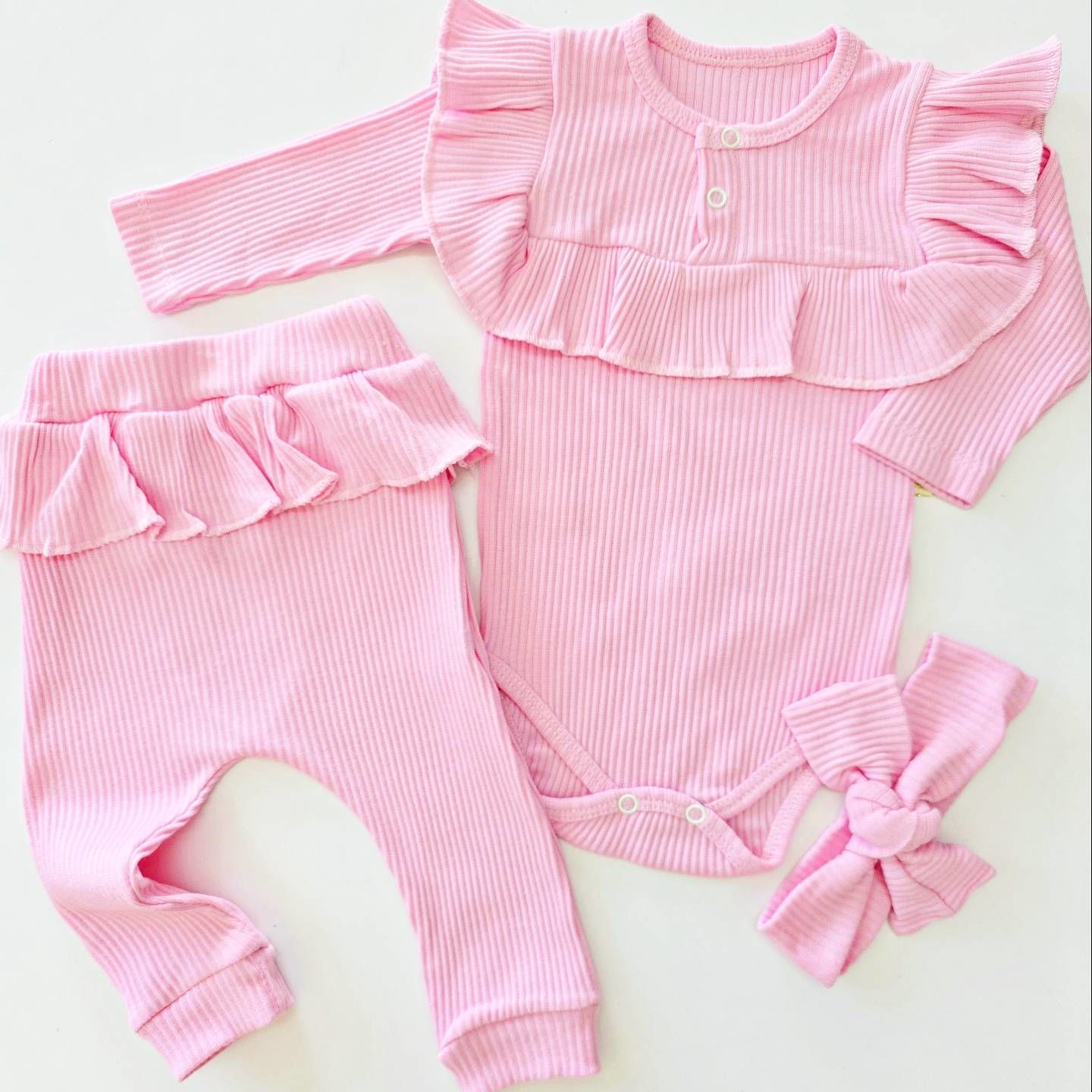 Tufitto baby fırfırlı fitilli takım
