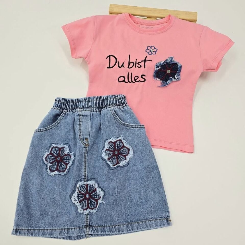 İncilay çiçek nakışlı arkasi cepli kot etekli takım
