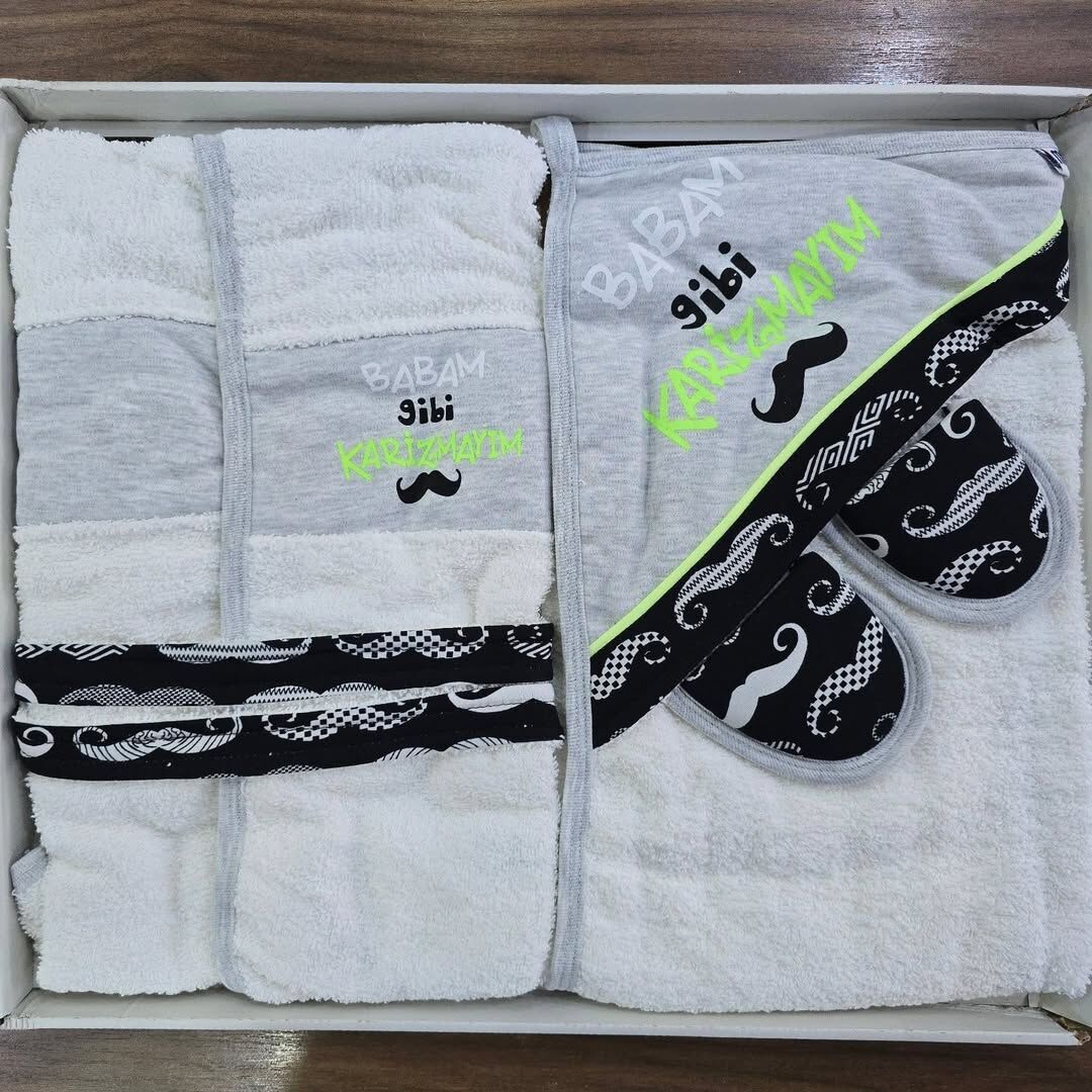 Miniworld Başlıklı havlulu, bornozlu, terlikli,keseli bornoz seti