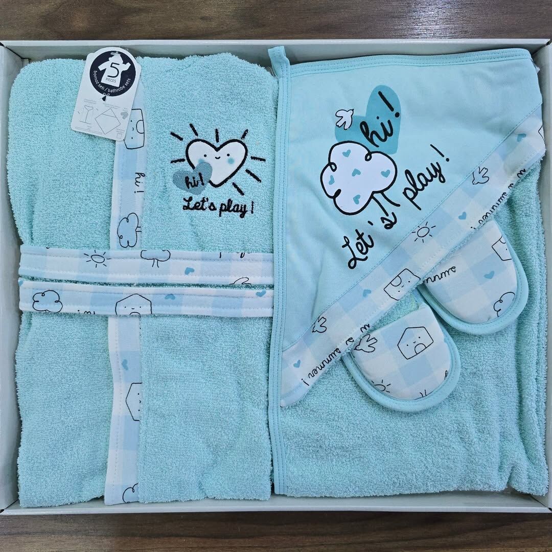 Miniworld Başlıklı havlulu, bornozlu, terlikli,keseli bornoz seti