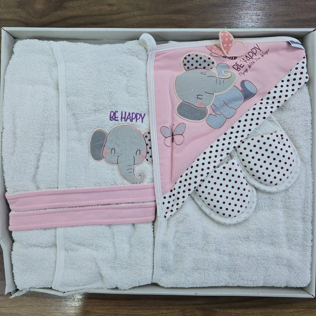 Miniworld Başlıklı havlulu, bornozlu, terlikli,keseli bornoz seti