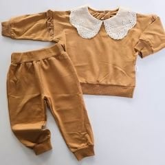 Murat kids yakası dantelli takım