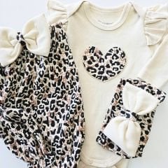 Minicayzen kalpli leoparlı takım