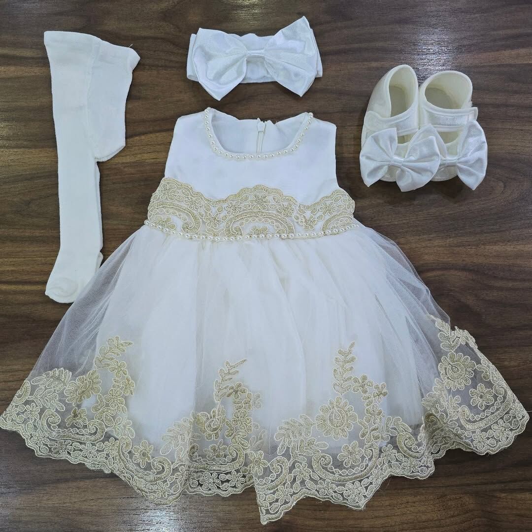 Dantelli özel gün elbise takım 0-3 ay