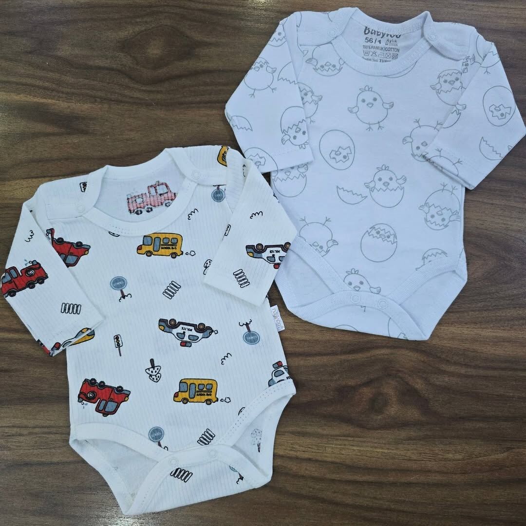 Desenli penye çıtçıtlı badi