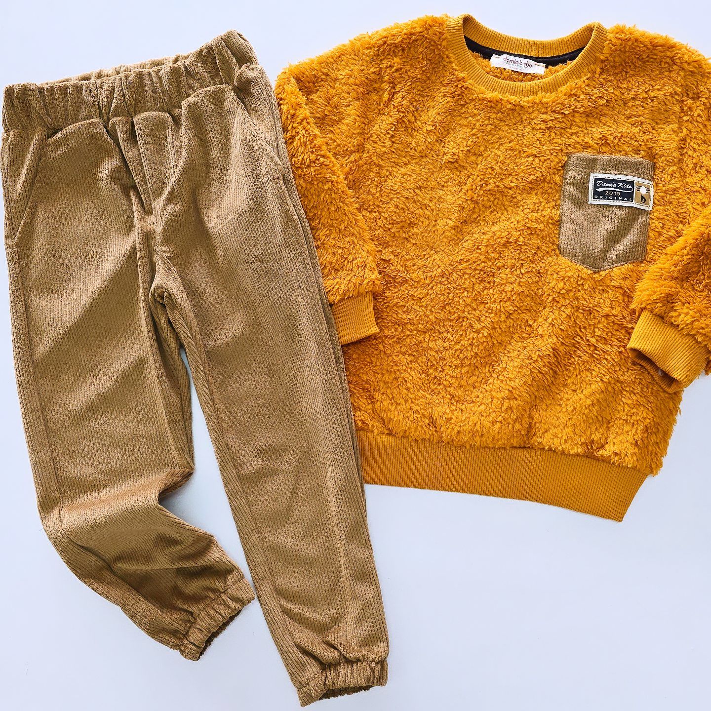 Damla kids welsoftlu altı kadife takım