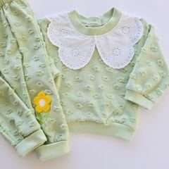 Baby hii papatyalı yakası dantelli takım