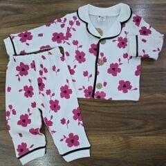 Çiçekli önden düğmeli pijama takım