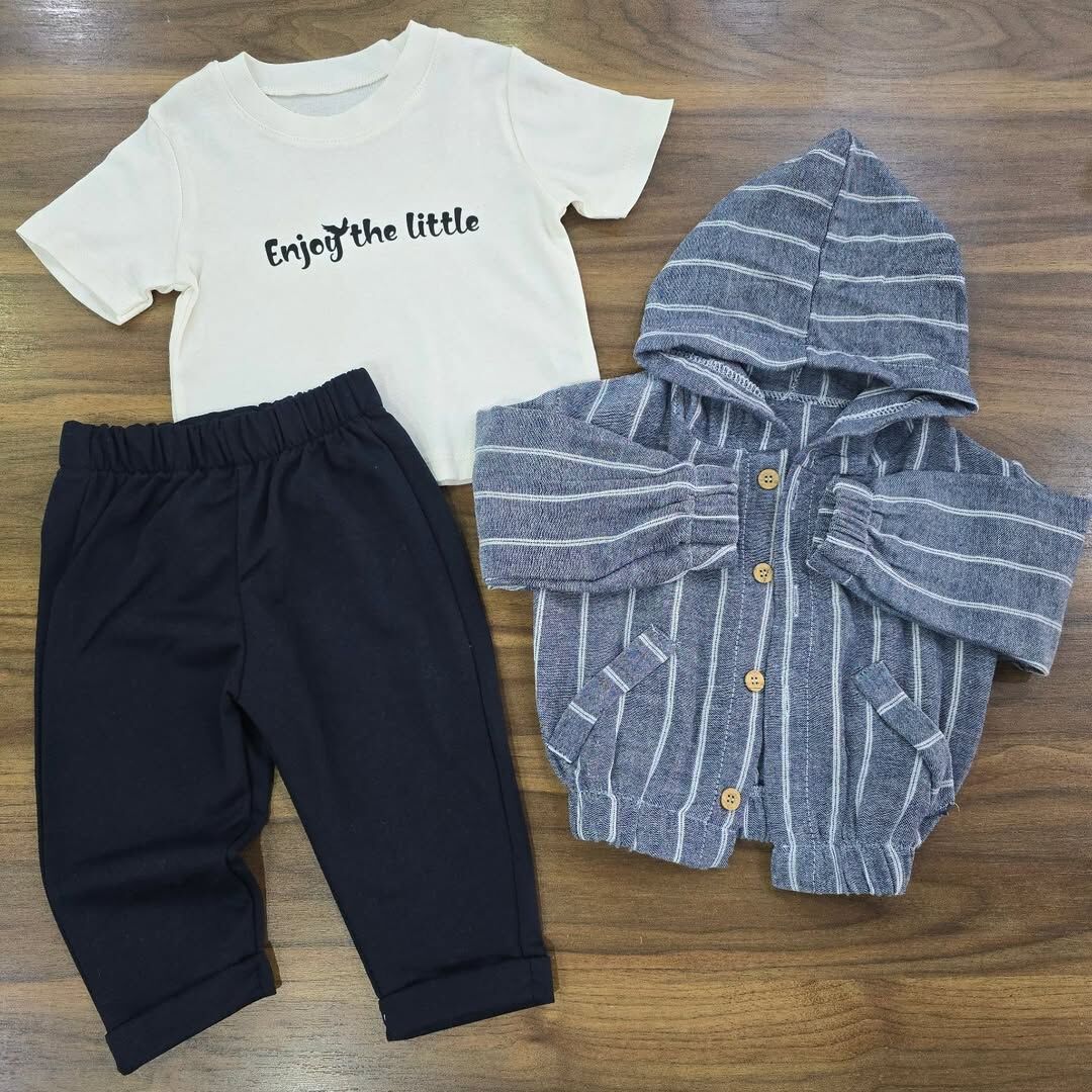 Kapşonlu müslin gömlekli takım