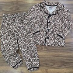 Leoparlı düğmeli pijama takım